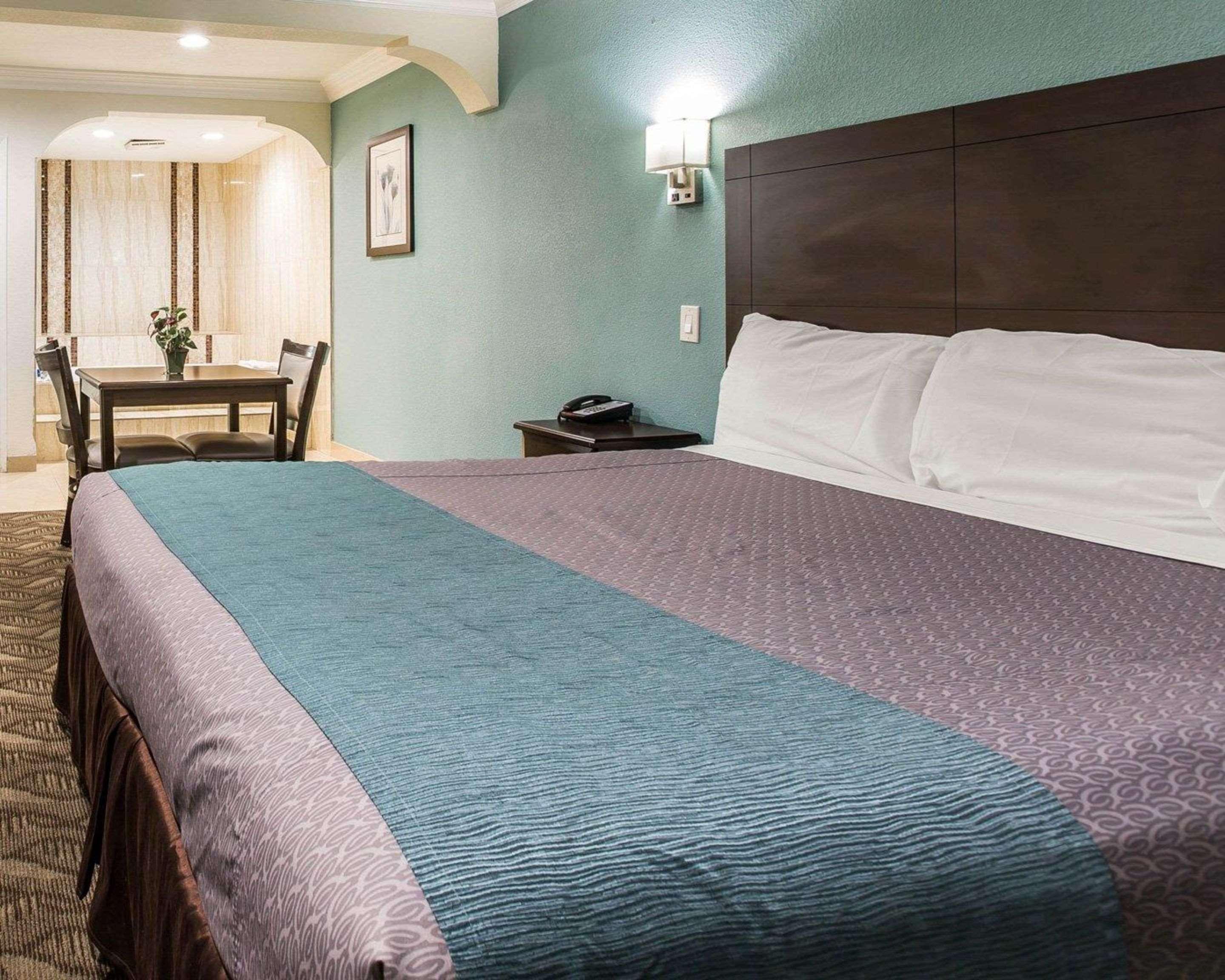 Rodeway Inn & Suites Inglewood Zewnętrze zdjęcie