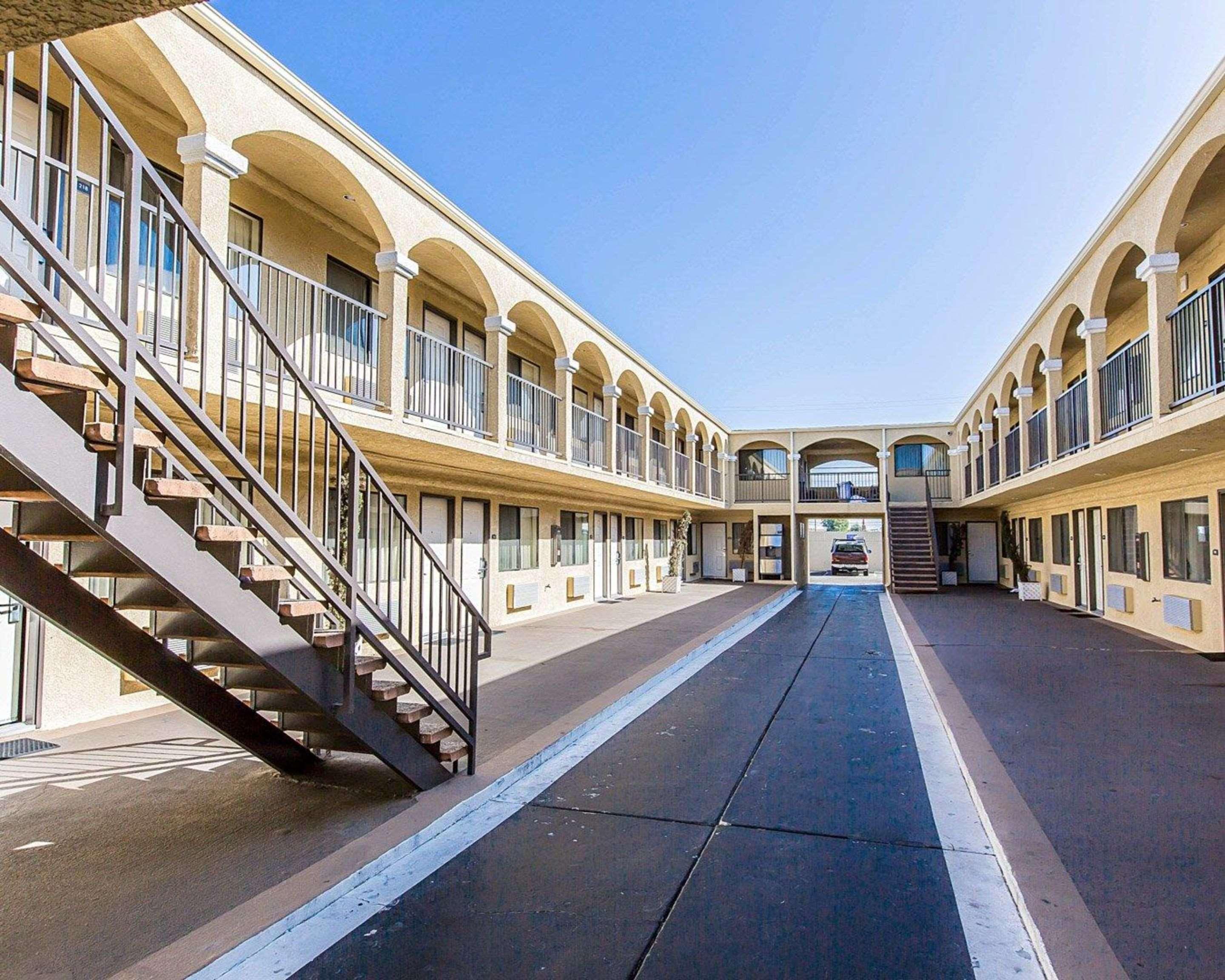 Rodeway Inn & Suites Inglewood Zewnętrze zdjęcie